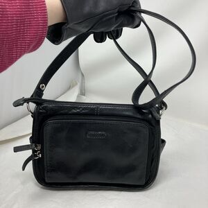 Vintage Fossil Black Leather Crossbody Bag Purse w Wallet Compartment Classic